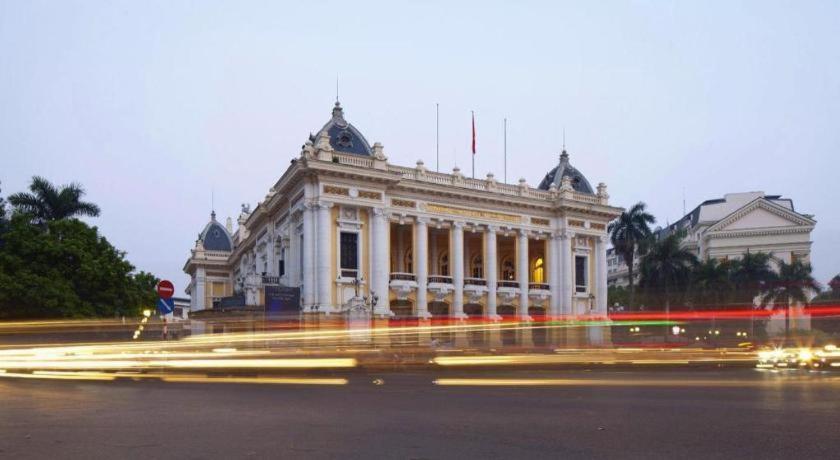 Cwd Hotel Hanoi Exteriör bild