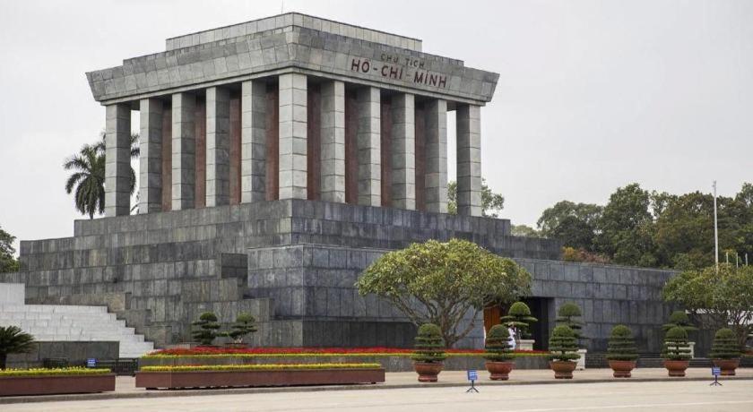 Cwd Hotel Hanoi Exteriör bild
