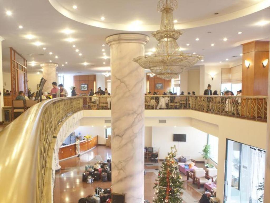 Cwd Hotel Hanoi Exteriör bild