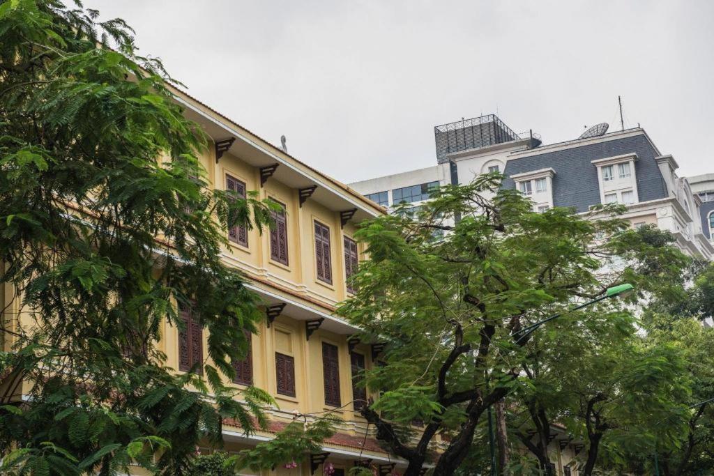 Cwd Hotel Hanoi Exteriör bild