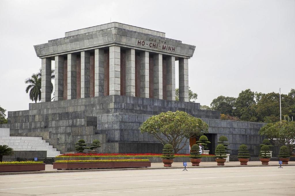 Cwd Hotel Hanoi Exteriör bild