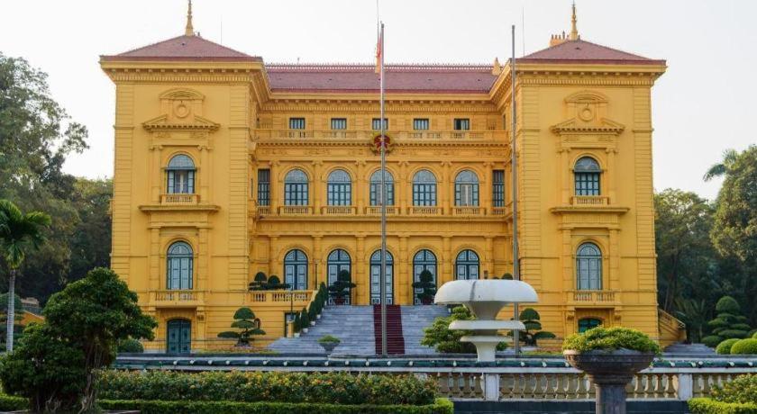 Cwd Hotel Hanoi Exteriör bild