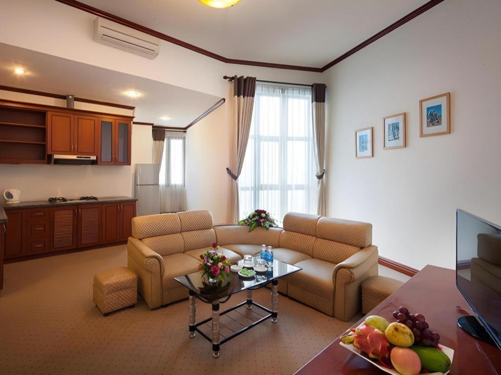 Cwd Hotel Hanoi Exteriör bild