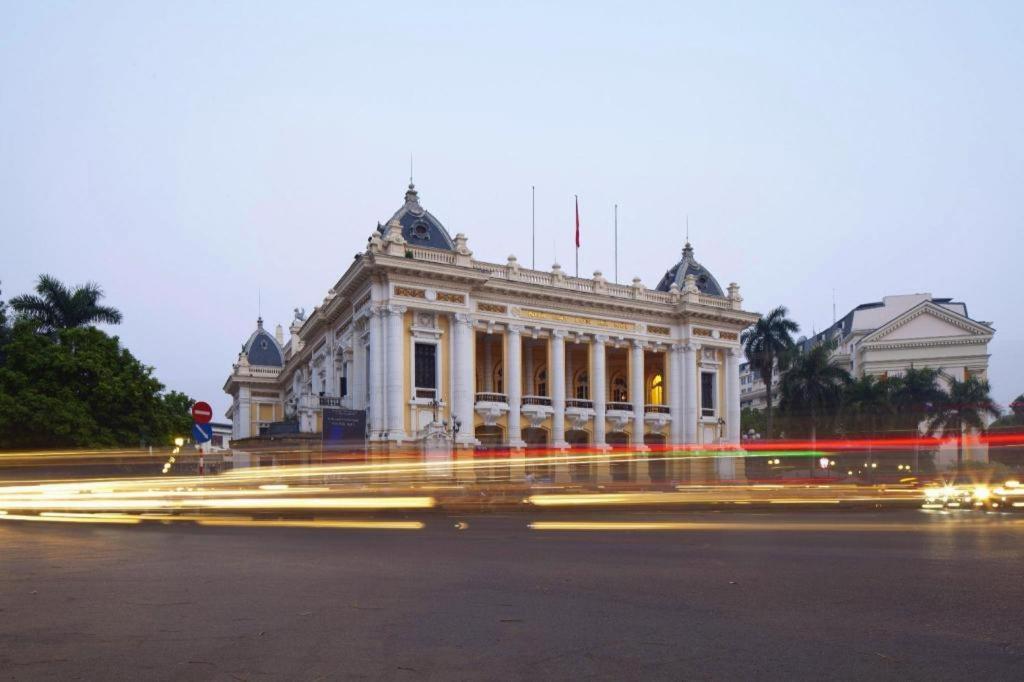 Cwd Hotel Hanoi Exteriör bild