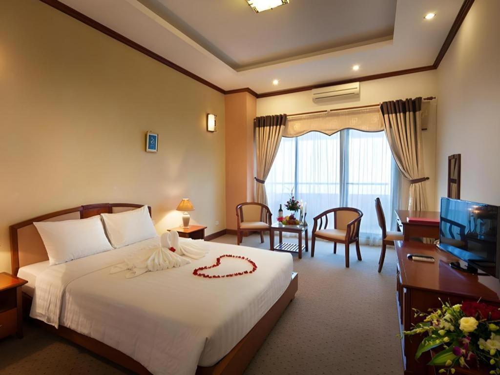 Cwd Hotel Hanoi Exteriör bild