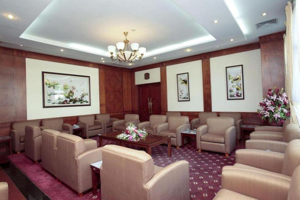 Cwd Hotel Hanoi Exteriör bild