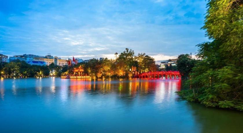 Cwd Hotel Hanoi Exteriör bild