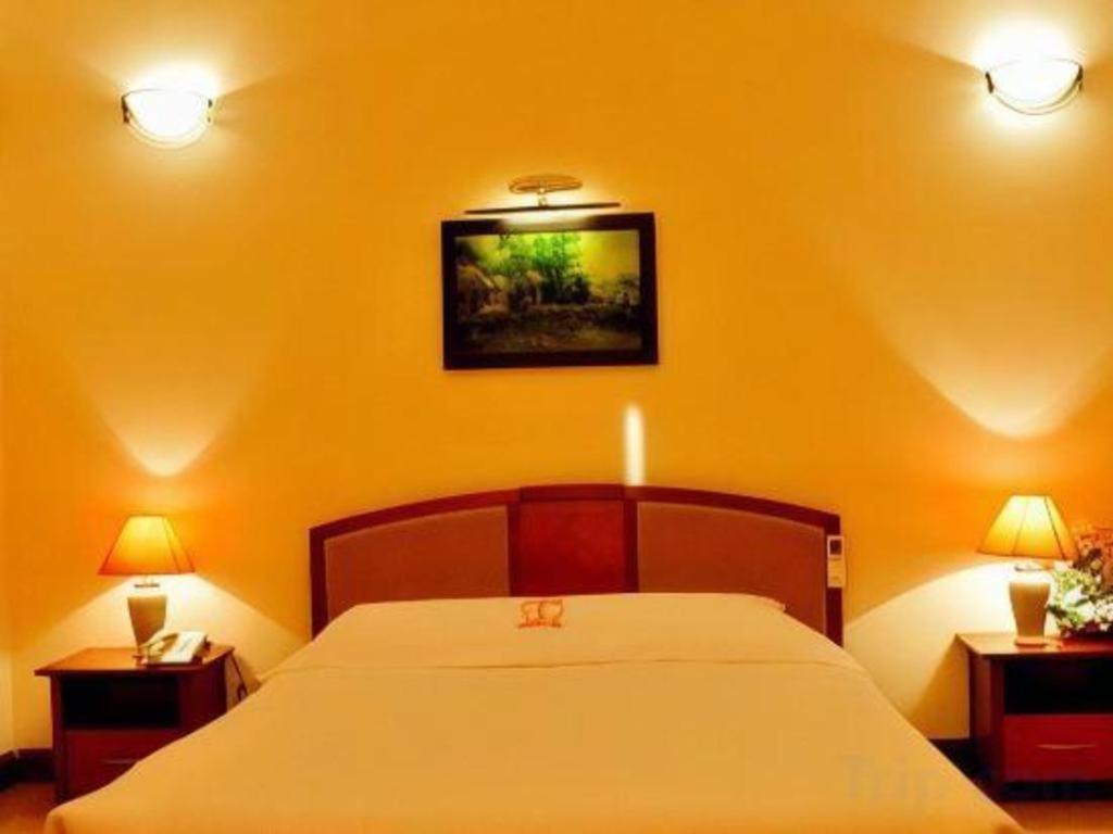 Cwd Hotel Hanoi Exteriör bild