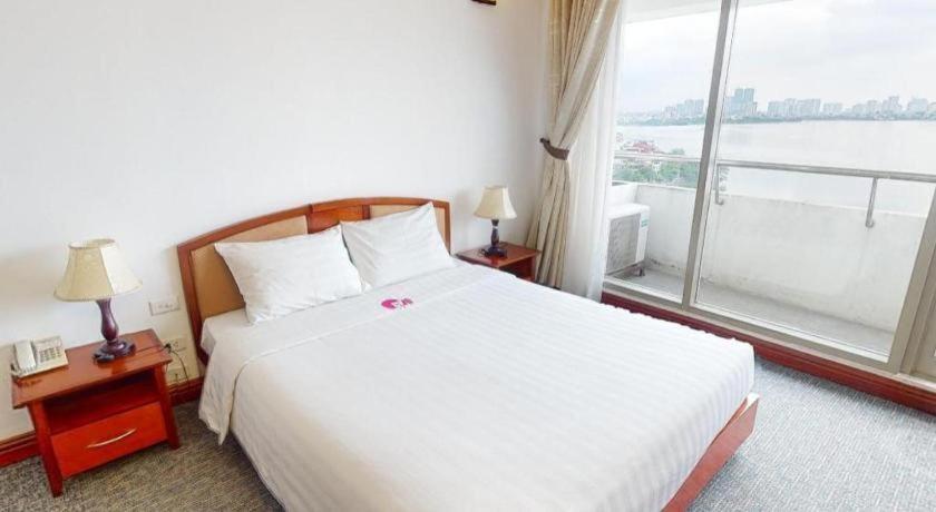 Cwd Hotel Hanoi Exteriör bild